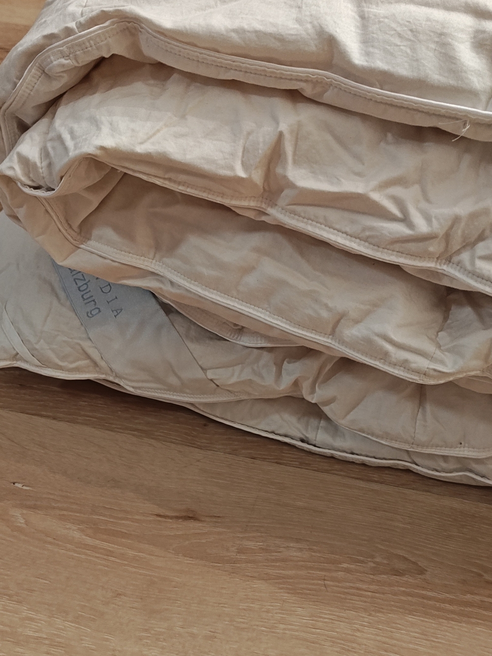 Scandia Goose Down King Size Medium White Down Comforter -